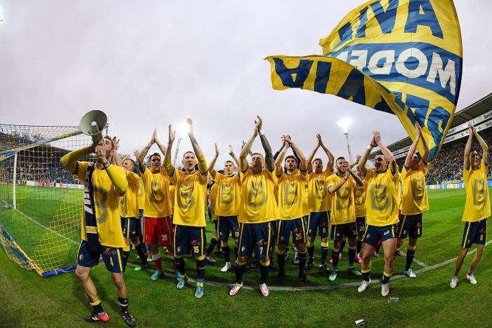 La foto Aic della festa del Modena pubblicata dalla Lega Pro