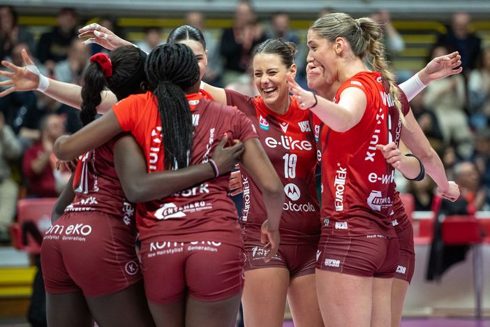 La Uyba oggi ha trionfato con la forza del gruppo La Uyba oggi ha trionfato con la forza del gruppo