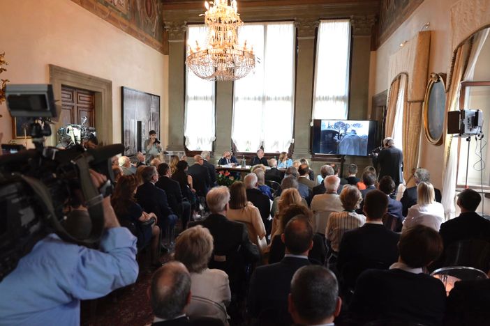 "Papi e media”, il rapporto tra cattolicesimo, cinema e Tv negli anni
