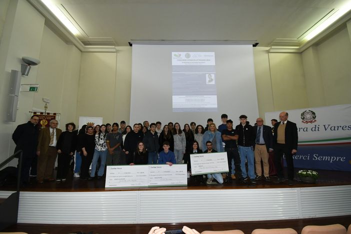 La cerimonia commemorativa in sala “Giuseppe Montanari” del Comune di Varese