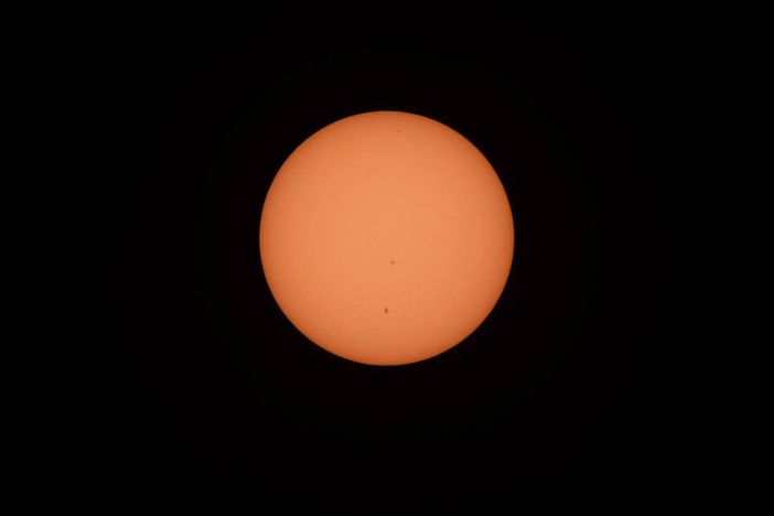 Stasera l'eclisse totale di Luna più attesa dell'anno. Sarà visibile anche dal Varesotto