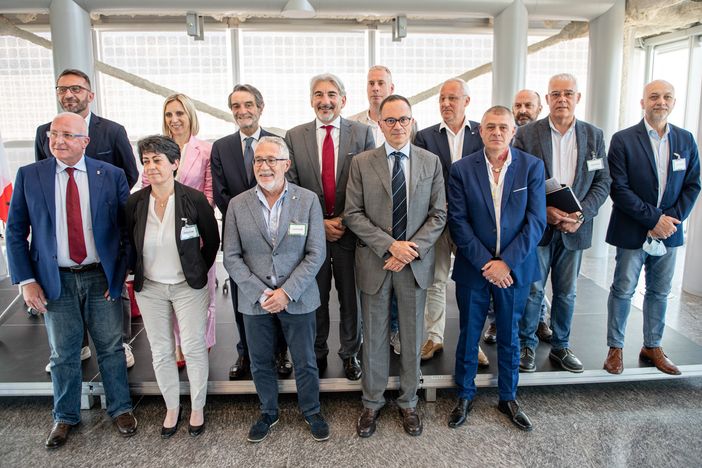 Masterplan Malpensa, Europa Verde Varese: «Avallare nuovo consumo di suolo con compensazioni bizzarre ha il sapore di una beffa per il territorio» Masterplan Malpensa, Europa Verde Varese: «Avallare nuovo consumo di suolo con compensazioni bizzarre ha il sapore di una beffa per il territorio»