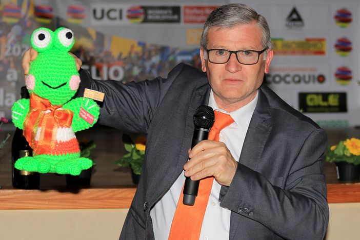 Il presidente Mario Minervino. Nelle foto sotto con Elisa Longo Borghini e l'on. Giorgetti Il presidente Mario Minervino. Nelle foto sotto con Elisa Longo Borghini e l'on. Giorgetti