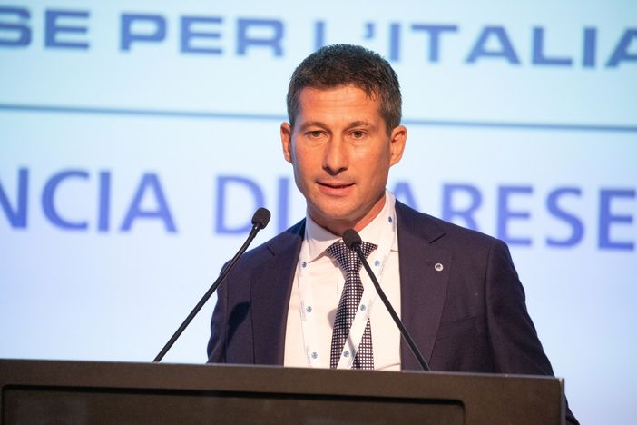 Uniascom: «Ristori per il commercio che sta vivendo un lockdown mascherato»