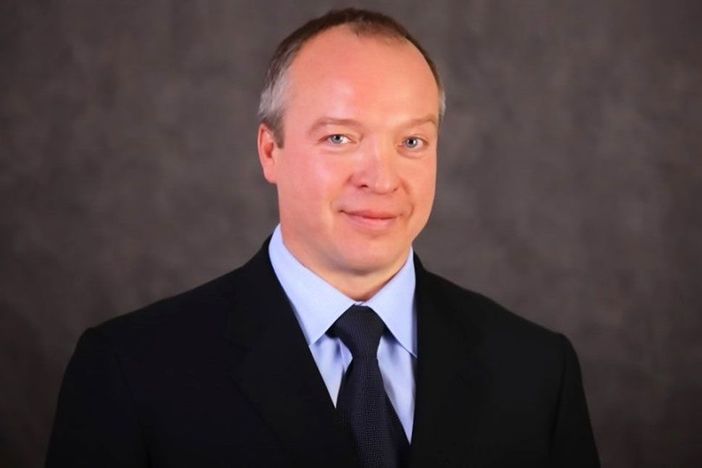 Skoch Andrei Vladimirovich: il percorso da uomo d'affari a parlamentare