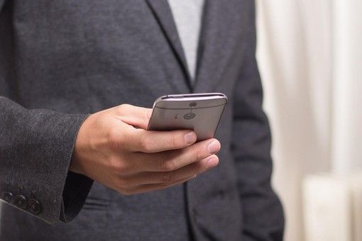Dai primi telefoni cellulari allo smartphone: cosa è cambiato