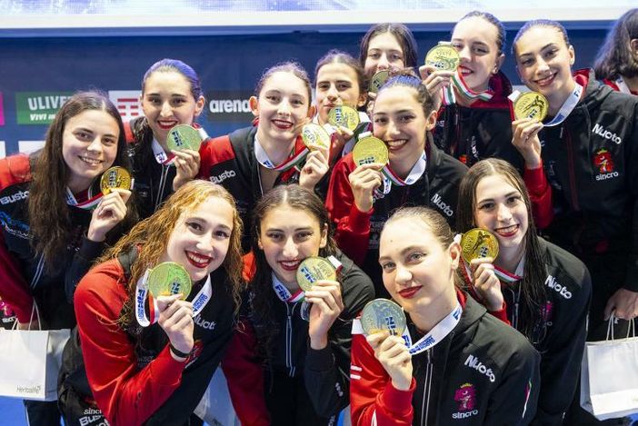La gioia della Busto Nuoto (foto Giorgio Perottino / DBM) La gioia della Busto Nuoto (foto Giorgio Perottino / DBM)