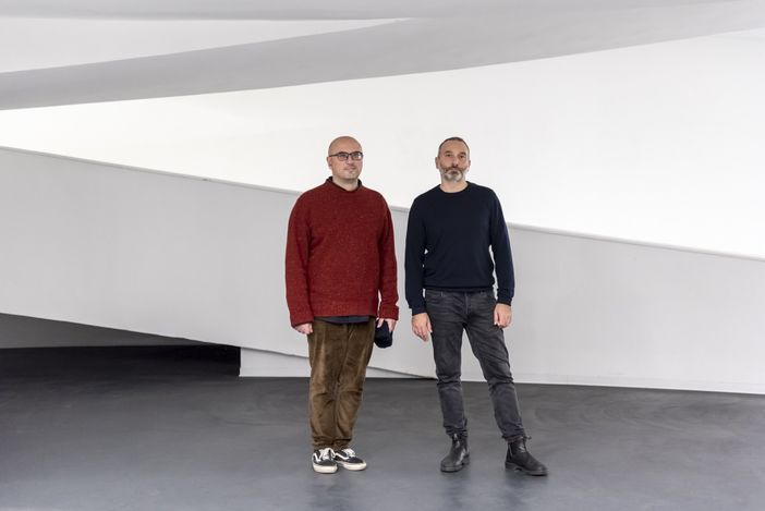 Il duo “Bellows” Il duo “Bellows”