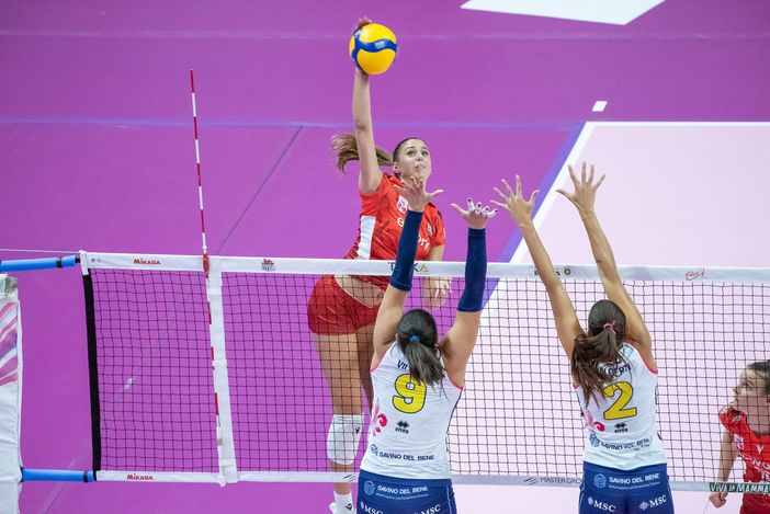 Un'altra conferma: Giorgia Frosini resta alla Uyba