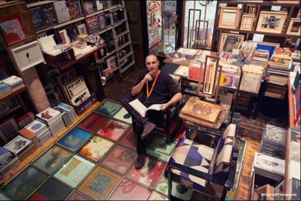 (foto Gabriele Vinciguerra e Maison Valentino) (foto Gabriele Vinciguerra e Maison Valentino)