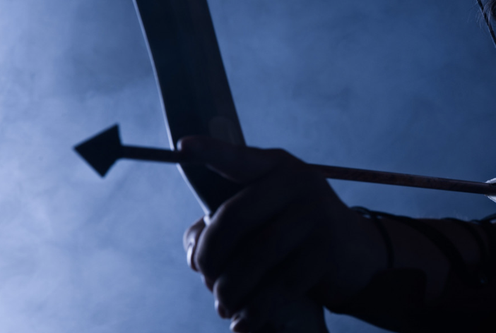 Varesino arrestato dopo aver colpito a morte un uomo con una freccia nei vicoli di Genova Varesino arrestato dopo aver colpito a morte un uomo con una freccia nei vicoli di Genova