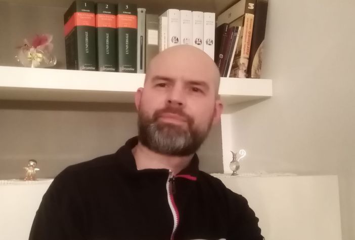 Emanuele Tesser, per 24 anni con il fratello Andrea nel negozio all'angolo tra via Larga e piazza Diaz