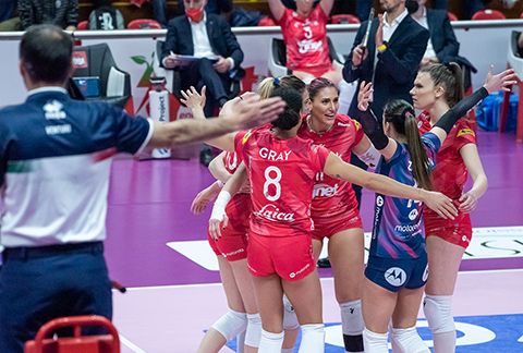 Uyba, non c'è due senza tre: Bosetti ancora in palleggio per la sfida a Casalmaggiore che vale il quarto posto Uyba, non c'è due senza tre: Bosetti ancora in palleggio per la sfida a Casalmaggiore che vale il quarto posto