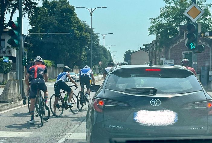 Qui sopra e sotto in gallery le foto allegate dalla nostra lettrice alla sua missiva Qui sopra e sotto in gallery le foto allegate dalla nostra lettrice alla sua missiva