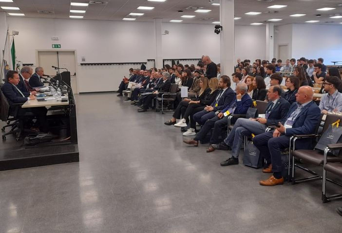 L'incontro nell'aula magna Liuc L'incontro nell'aula magna Liuc