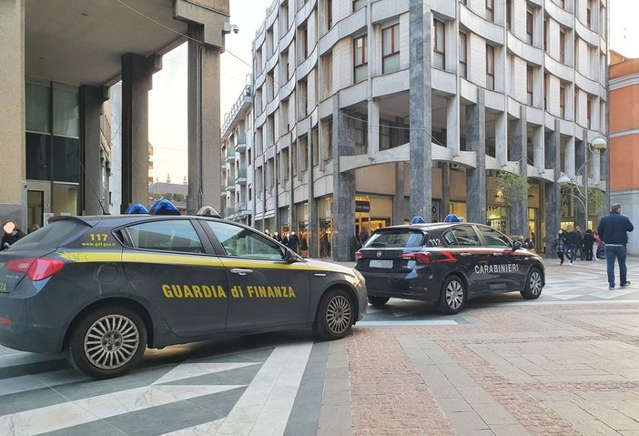 Controlli massicci delle forze dell’ordine. «Vogliamo un centro popolato da gente perbene»