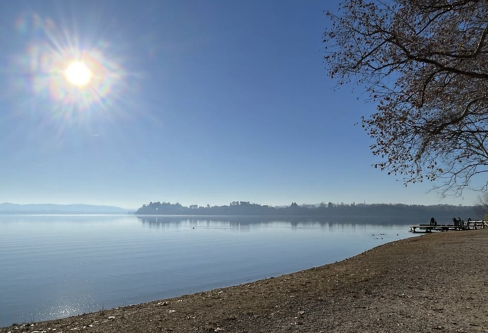 Una settimana di sole sul Varesotto, ma rischio temporali: «Massime fino a 26 gradi» Una settimana di sole sul Varesotto, ma rischio temporali: «Massime fino a 26 gradi»