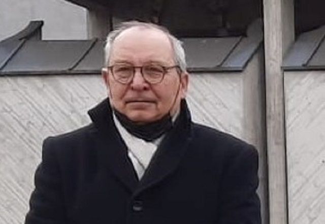 Castellanza: il medico in pensione si rivolge ai giovani colleghi: «Occupate con fiducia e coraggio i posti vacanti» Castellanza: il medico in pensione si rivolge ai giovani colleghi: «Occupate con fiducia e coraggio i posti vacanti»