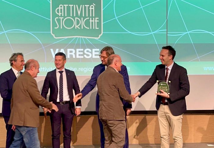 Premiazione attività storiche provincia di Varese, Cosentino (Lombardia ideale): «Simboli importanti della nostra identità e del nostro legame con il territorio»