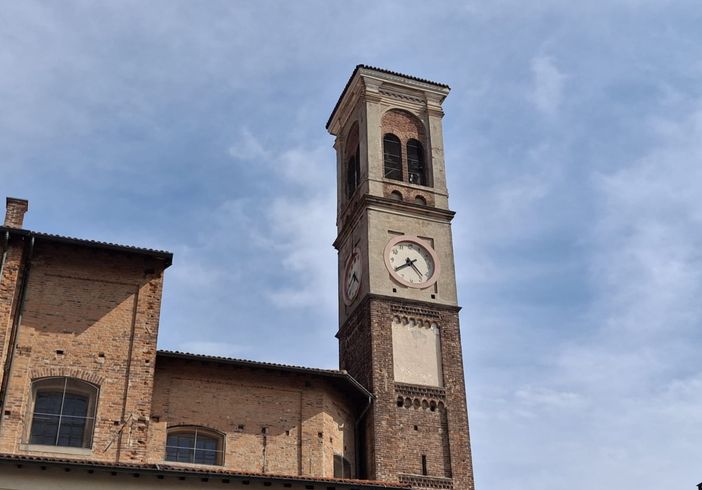 Fine del silenzio a Sacconago: tornano a suonare le campane della chiesa vecchia