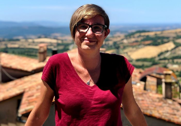 La poetessa bustocca Alice Cislaghi torna il libreria con “Oramai”