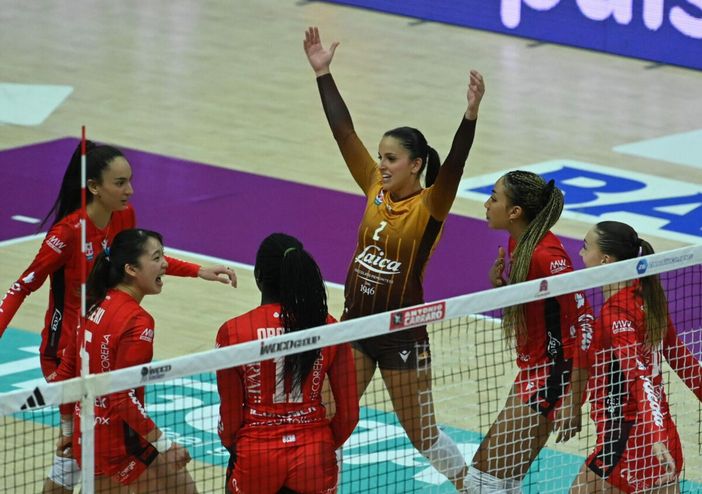 Conegliano-Uyba 3-2: magnifiche le farfalle di Busto (foto Lega Volley Femminile)