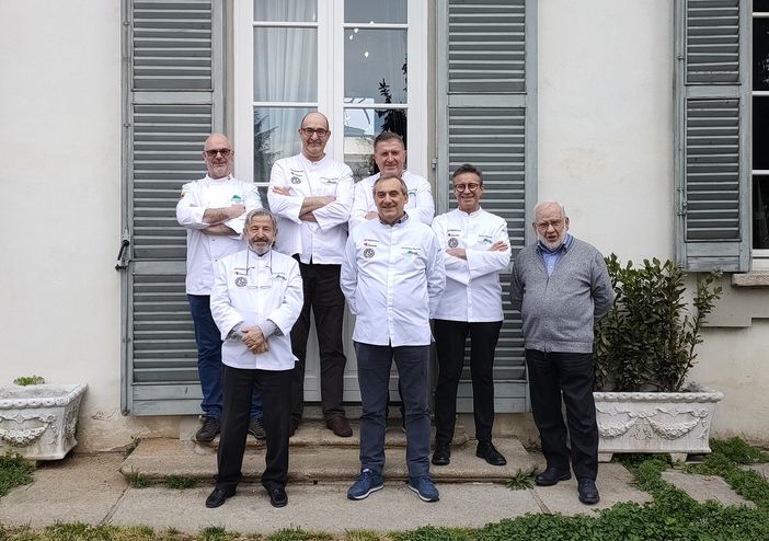 La Pasticceria Colombo di Barasso alla finale italiana della Coppa del Mondo del Panettone La Pasticceria Colombo di Barasso alla finale italiana della Coppa del Mondo del Panettone