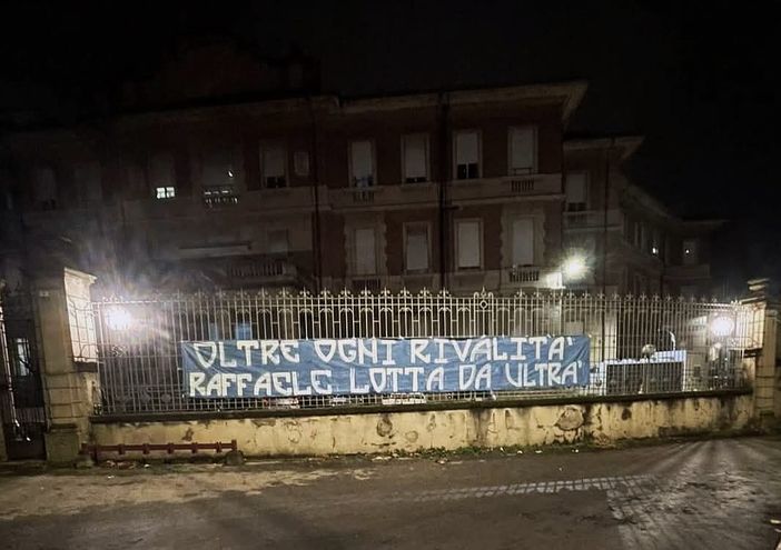 La foto diffusa con commozione dal Bustocco.it La foto diffusa con commozione dal Bustocco.it