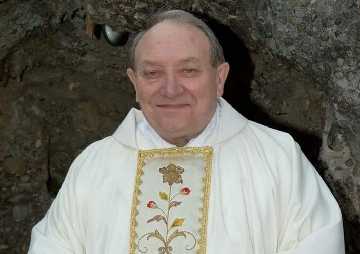 Addio a don Eligio Genoni. «Olgiate Olona perde un pezzo di storia»