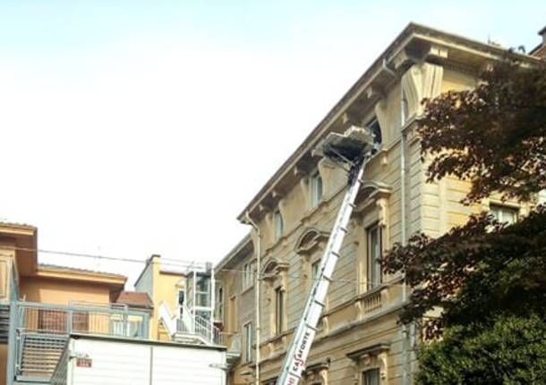 L'immobile di via Como candidato a un progetto di riqualificazione urbana L'immobile di via Como candidato a un progetto di riqualificazione urbana