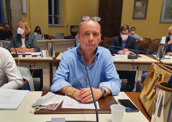 Emanuele Fiore è ufficialmente un consigliere comunale di Busto