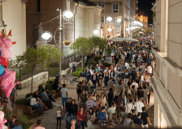 Al via questa settimana i giovedì sera in centro Al via questa settimana i giovedì sera in centro