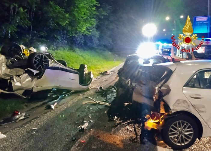 Le foto dell'incidente si stanotte sulla superstrada di Malpensa Le foto dell'incidente si stanotte sulla superstrada di Malpensa