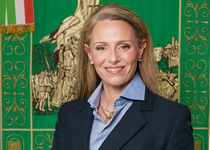 Contenuti social “no vax”, il Consiglio regionale sfiducia la sottosegretaria Picchi (FdI)