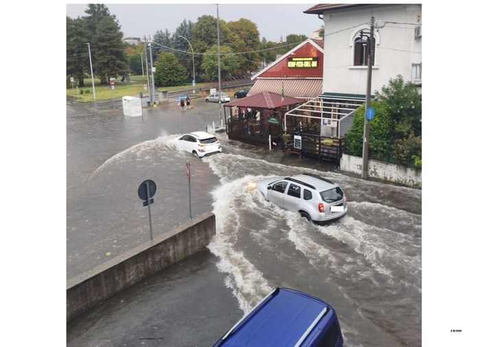 L'immagine scattata da un cittadino della zona e condivisa da Ovidius