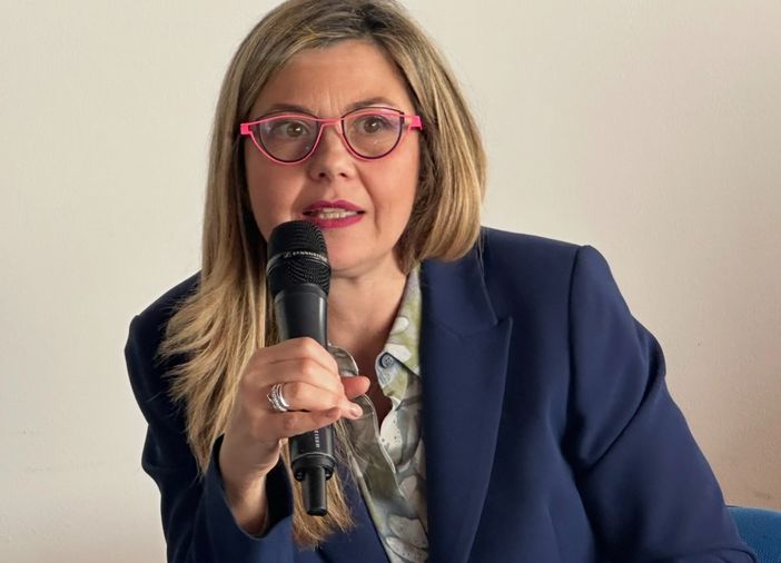 Caregiver, Gadda: «Riconoscere si tratta di vero e proprio lavoro» Caregiver, Gadda: «Riconoscere si tratta di vero e proprio lavoro»
