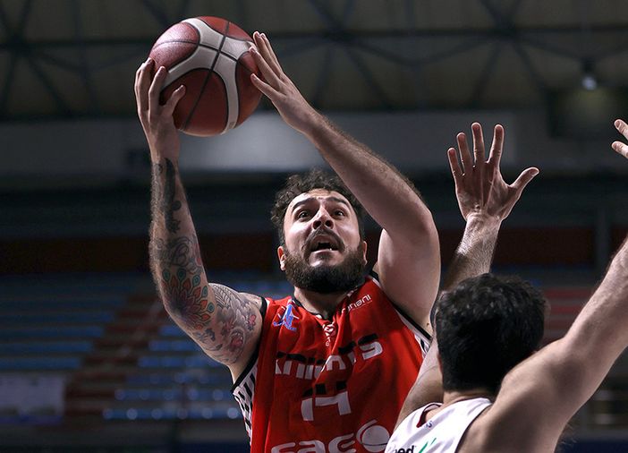 Basket, serie B: Montecatini ancora maledetta per Legnano