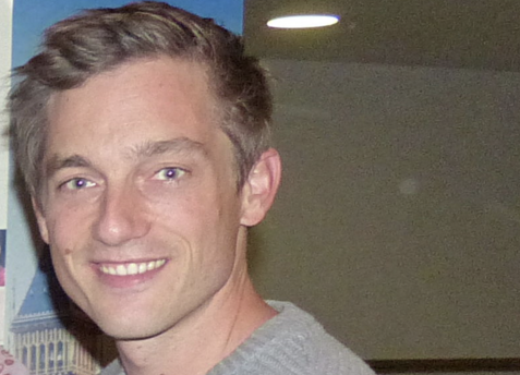 Sospiro di sollievo: è vivo e sta bene l'attore della troupe di Scamarcio disperso da ieri in Val Formazza Sospiro di sollievo: è vivo e sta bene l'attore della troupe di Scamarcio disperso da ieri in Val Formazza