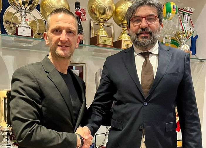 Nella foto, da sinistra: Paolo Mazzucchelli, Presidente Alfa; Giuseppe Pirola, Presidente Uyba Nella foto, da sinistra: Paolo Mazzucchelli, Presidente Alfa; Giuseppe Pirola, Presidente Uyba