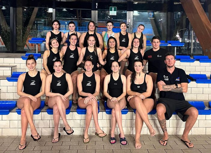 Busto Pallanuoto, cadono le ragazze: «Ma ci rifaremo»