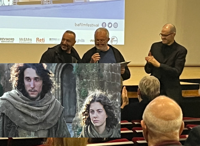 VIDEO. &quot;Chiara&quot;, la freschezza di una storia nel tempo e il festival che sa sussurrare