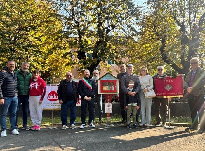 Fagnano Olona ci prende gusto: ancora una casetta dei libri, questa volta con Avis e Aido