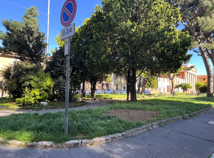 Volpi sogna una nuova piazza per il centro del paese Volpi sogna una nuova piazza per il centro del paese