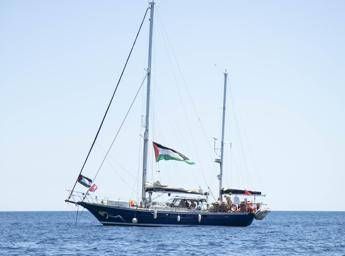 Gaza, Israele dirotta nave con a bordo Greta Thunberg Gaza, Israele dirotta nave con a bordo Greta Thunberg