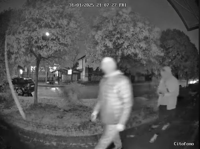 Ancora allarme a Madonna Regina, due sospetti si aggirano tra le case Ancora allarme a Madonna Regina, due sospetti si aggirano tra le case