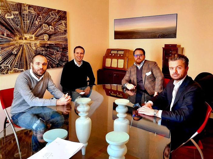 Lombardia Ideale e Azienda Italia uniscono le forze Lombardia Ideale e Azienda Italia uniscono le forze