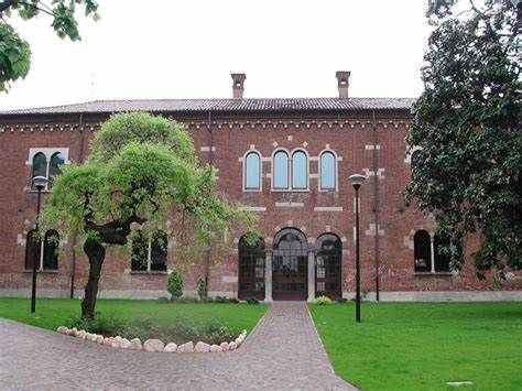 La trasformazione vista dai bambini, al via i laboratori creativi a Palazzo Leone da Perego La trasformazione vista dai bambini, al via i laboratori creativi a Palazzo Leone da Perego