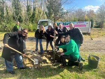 Sostenibilità, 'PiantiAmo il Futuro', messi a dimora 600 alberi in tre aree