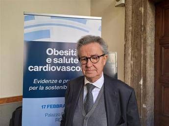 Lenzi (Cnr): "Obesità malattia cronica, serve accesso equo a cure in tutta Italia" Lenzi (Cnr): "Obesità malattia cronica, serve accesso equo a cure in tutta Italia"