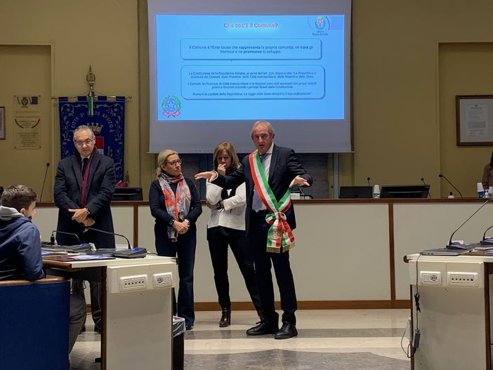 Busto, il Comune spiegato ai ragazzi